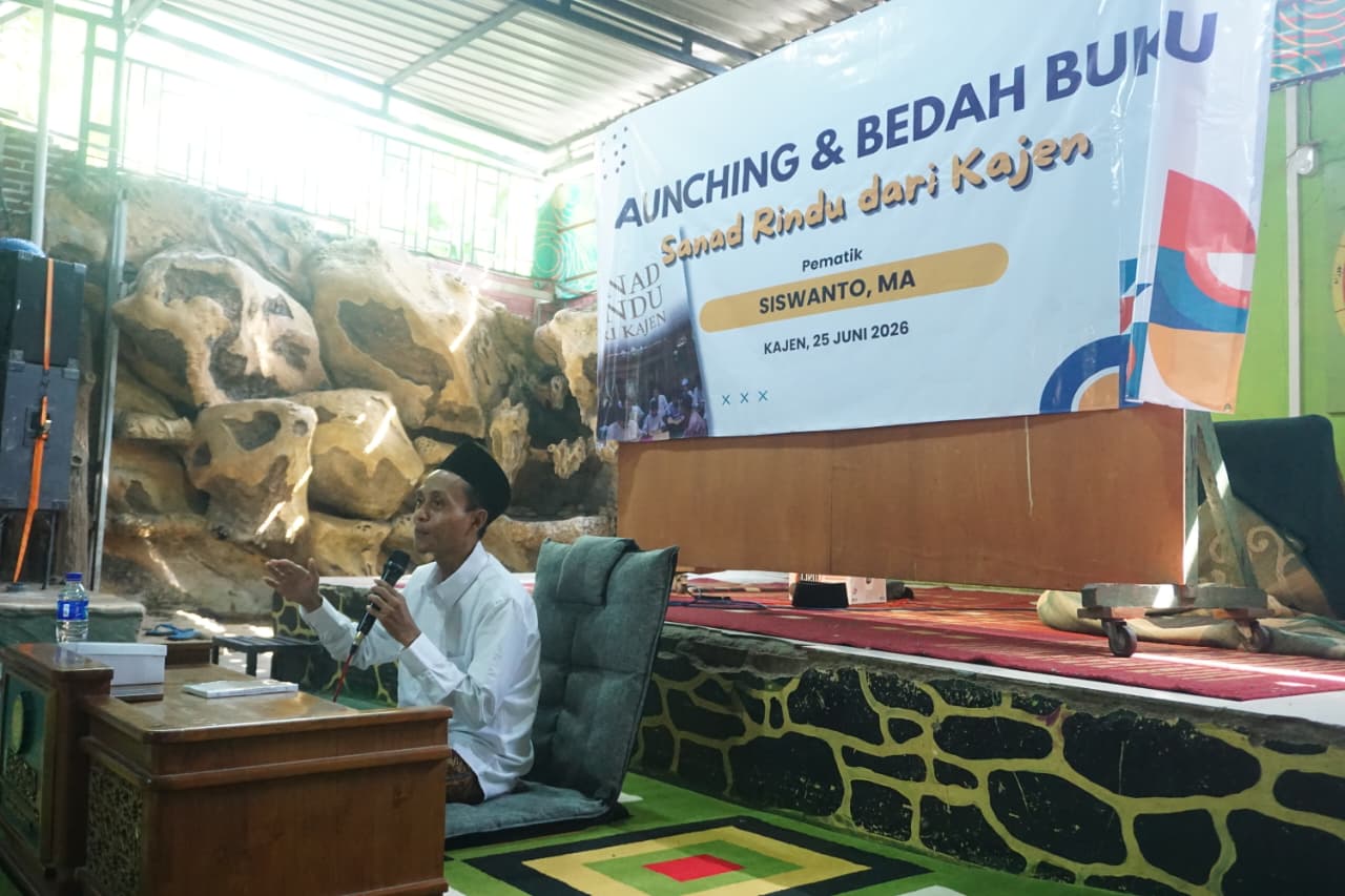 Silsilah Rasa dan Memori Santri, Buku "Sanad Rindu dari Kajen" Resmi Diluncurkan di PP Ar-Roudloh