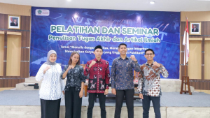 ‎Bekali Mahasiswa, Asmadewa UST Gelar Pelatihan Penulisan Tugas Akhir dan Artikel Ilmiah