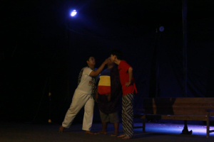 Teater Suryo Pati IPMAFA Pentaskan "Palsu" sebagai Kritik Sosial