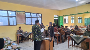 Estafet Kepemimpinan Berlanjut, Sri Wahyu Susilowati Resmi Pimpin MTs Ma'arif Sapuran