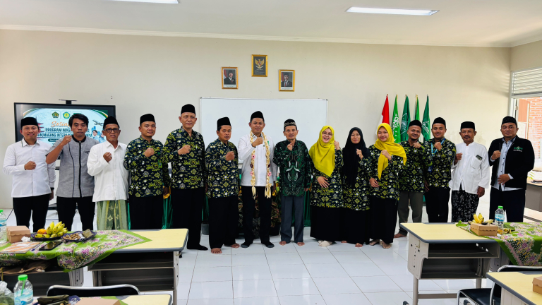 Buka Peluang Global, LP Ma’arif NU Sosialisasikan Program Magang Jepang Gratis untuk Siswa Madrasah di Sale Rembang