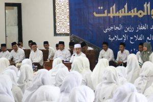 Pesan Moral Rektor IPMAFA di Tengah Tradisi Musalsal: Jaga Sanad Keilmuan dan Waspadai Krisis Ekonomi