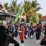 Peringati Hari Santri dan Haul Masyayikh, Yayasan PIM Mujahidin Bageng Gelar Karnaval Pawai Ta'aruf